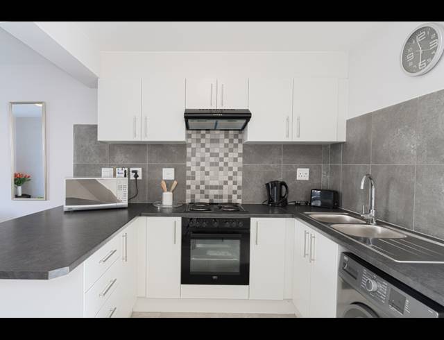 2 BEDROOM DUPLEX FOR SALE IN STRATFORD GREEN
